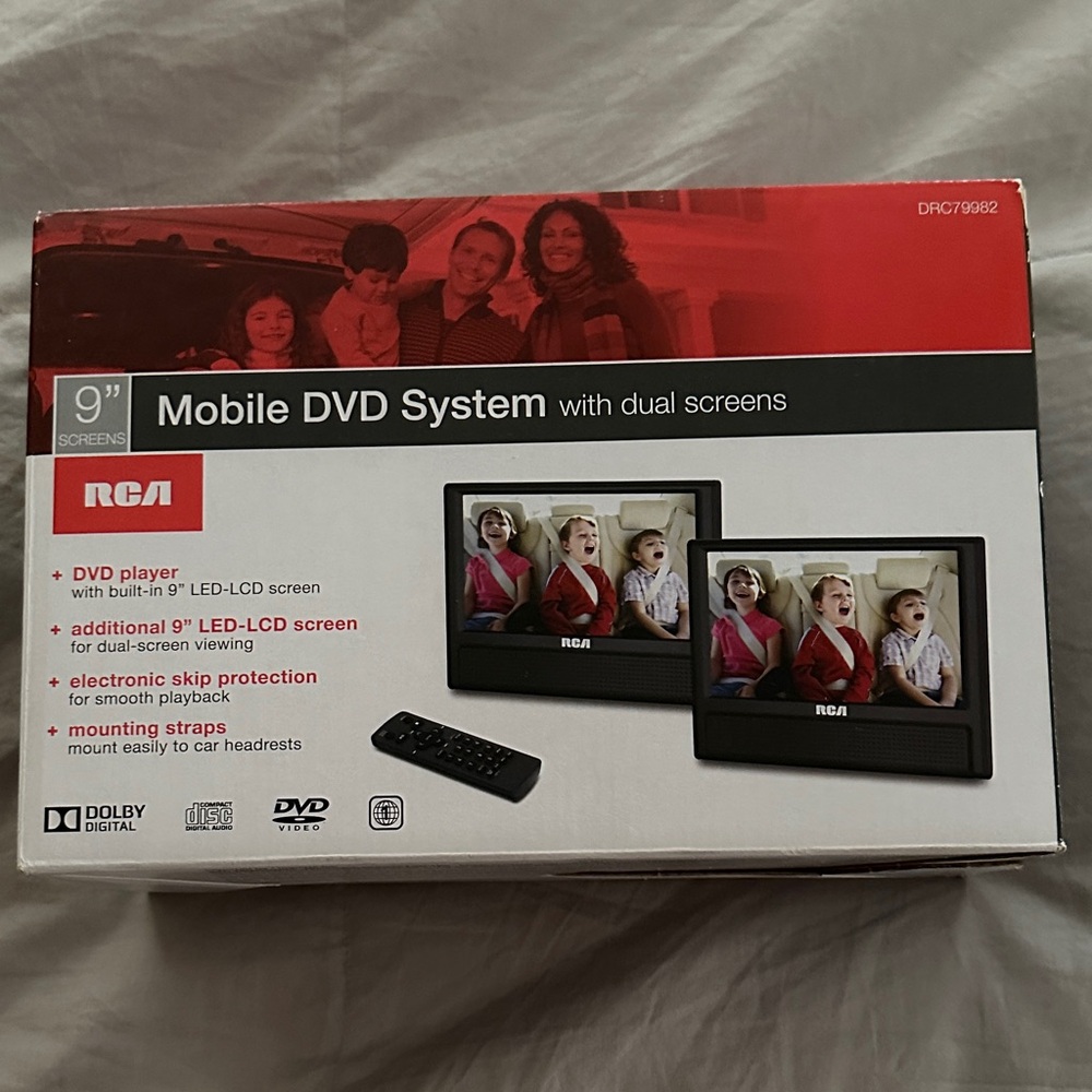 RCA 9” Mobile DVD System with Dual Screens